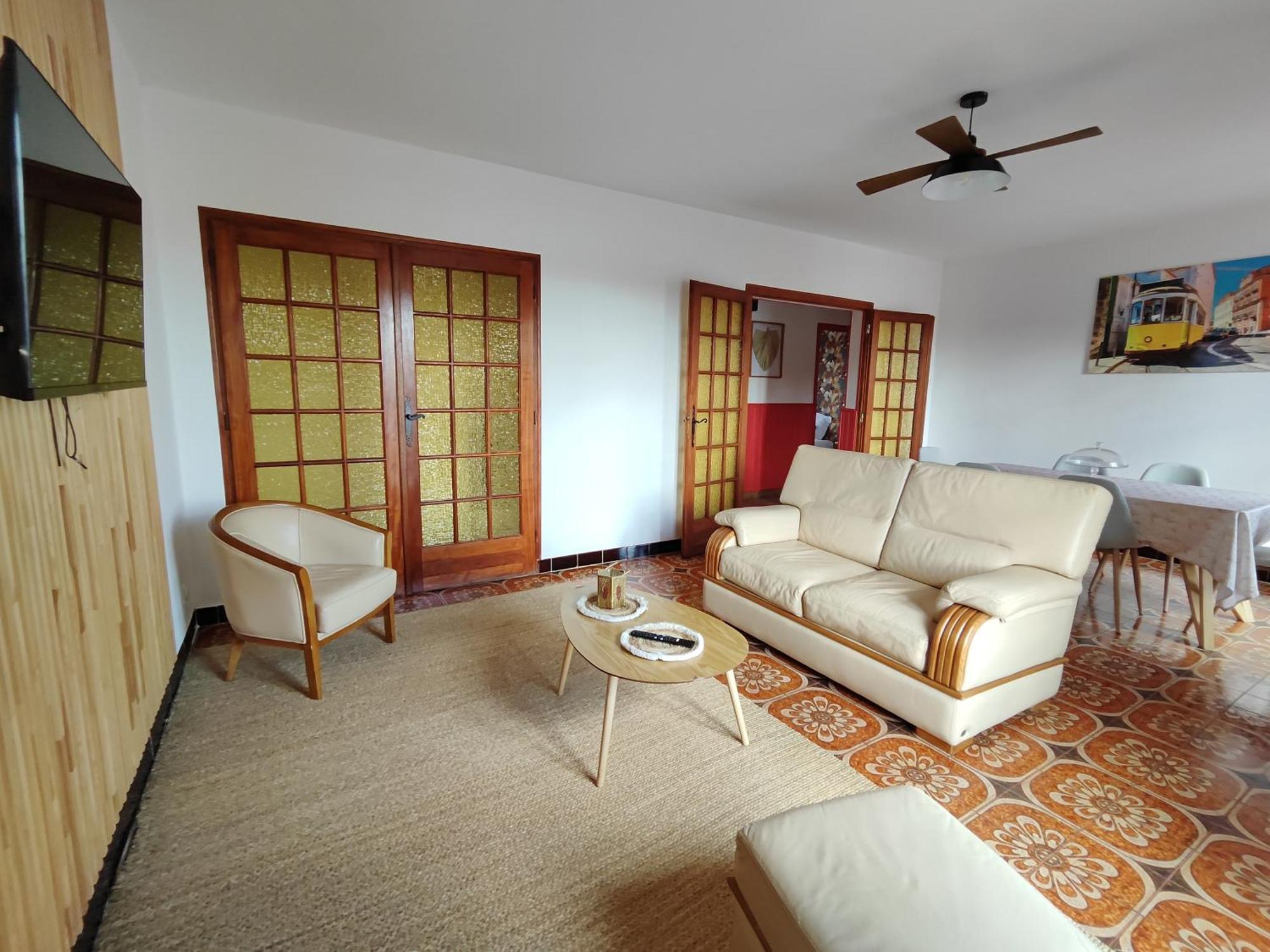 Les Jardins Ducarouge 1 Apartment *